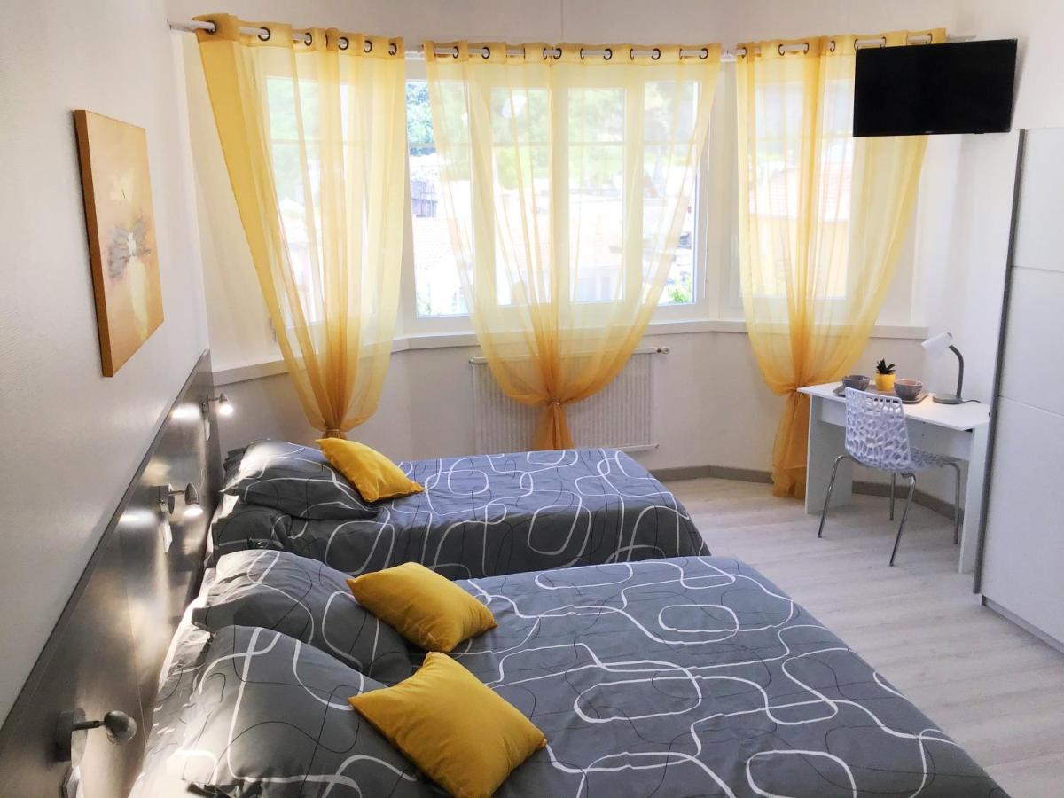 Appartement Le Solea 100M2 Climatise Parking Proche Sanctuaires لورد المظهر الخارجي الصورة